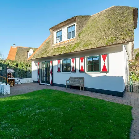 Near With Sauna And Fenced Garden Villa Callantsoog