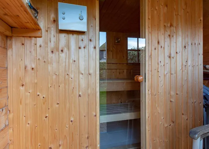 Near With Sauna And Fenced Garden